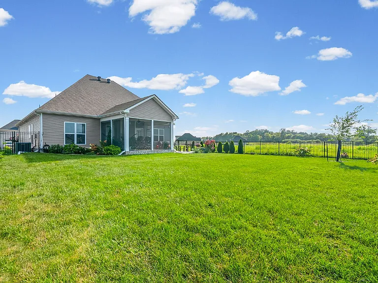 538 Fieldview Way — Photo 36