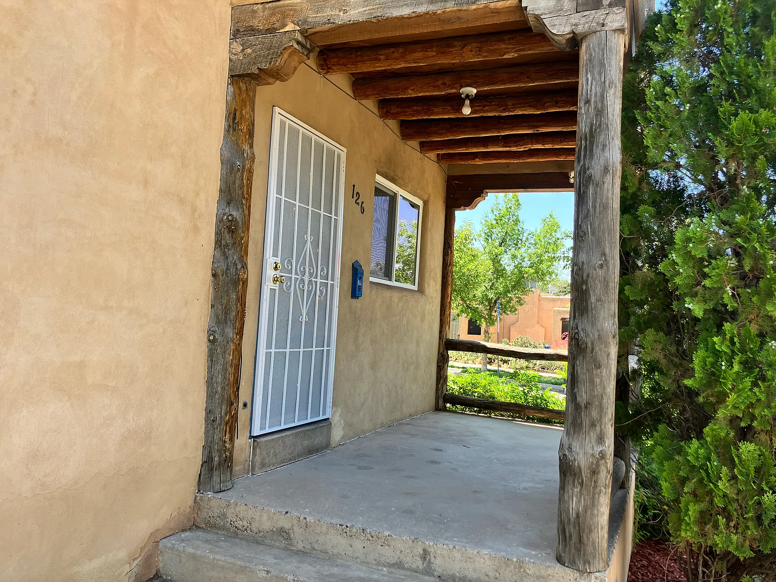 Studio, 525 sqft, $950 — Photo 3