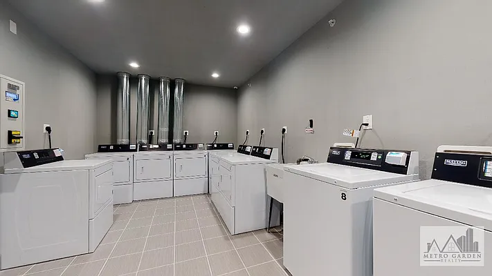 Rented by Metro Garden Realty NYC | media 58