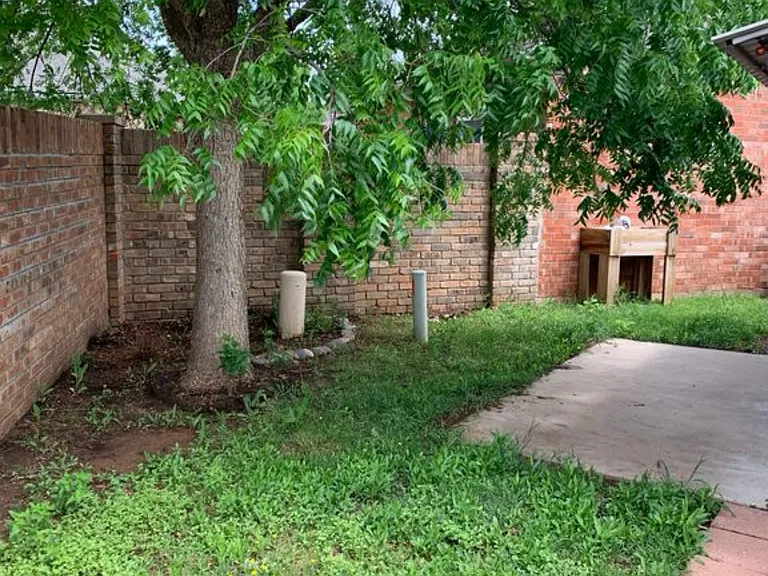 5141 Fairfield Pl — Photo 3