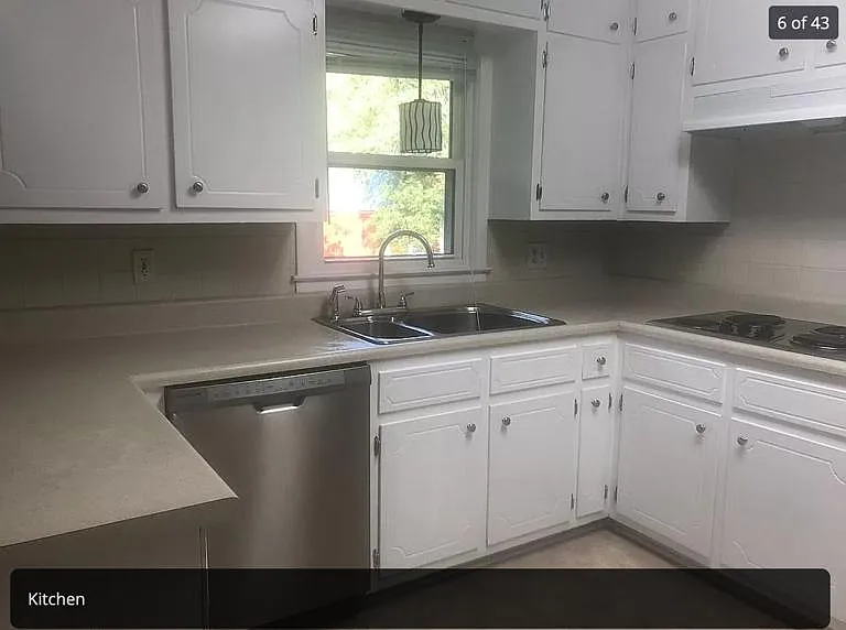 5 bed, 2002 sqft, $2,285 — Photo 3