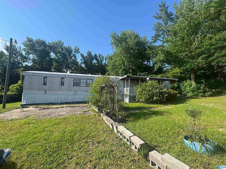 2nd image of 114 County Road 934