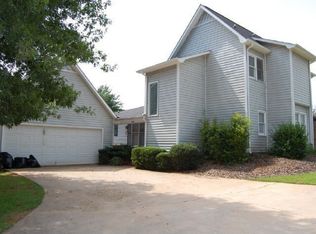 3675 Maple Forge Ln, Gainesville, GA 30504