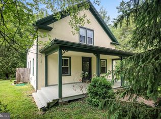 616 Pine Grove Rd, Bluemont, VA 20135