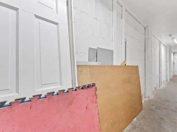 706 7th Street image 18 of 38