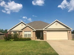 1909 SW Laurynwood St, Bentonville, AR 72712