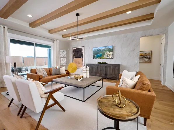3340 N Del Sol Way, Star, ID 83669