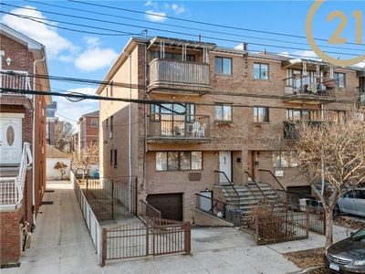 2246 79th St, Brooklyn, NY, 11214