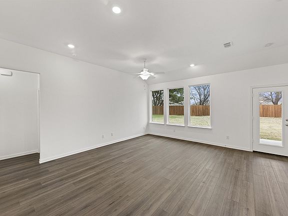 Knox Plan Living Area