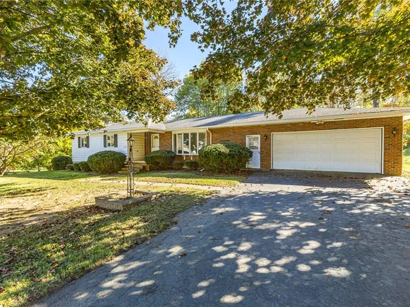 16 Bonadonna Ave, Mount Morris, NY 14510