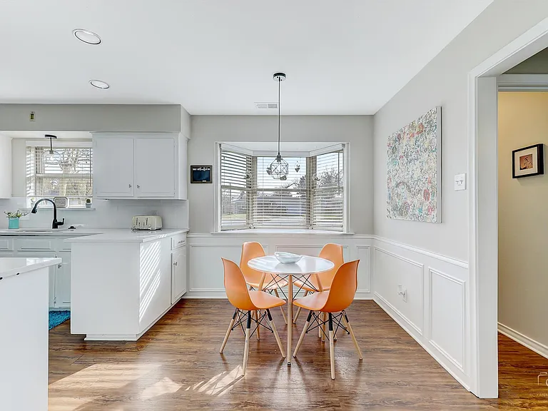 10007 Dale Crest Dr — Photo 18