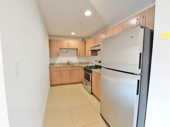 203 East 121st Street image 3 of 9