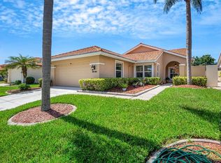 4306 Murfield Dr E, Bradenton, FL 34203
