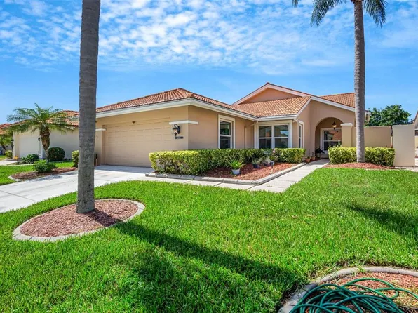 4306 Murfield Dr E, Bradenton, FL 34203