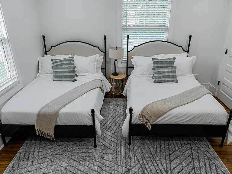 619 S Peachtree St — Photo 7