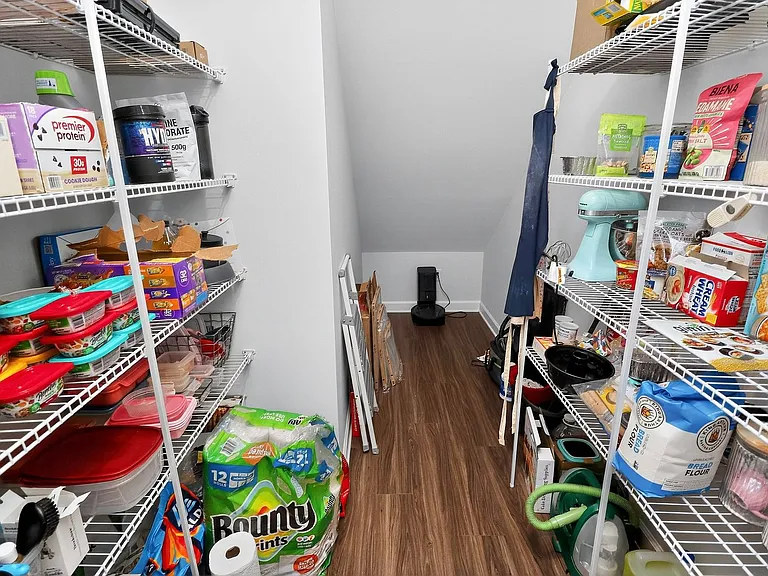 2105 Cadence Trace Dr — Photo 36