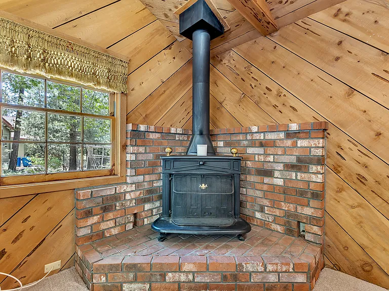 25465 Seneca Dr — Photo 34