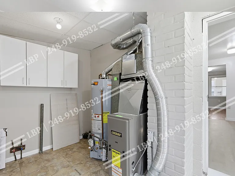 35230 Sheffield St — Photo 16