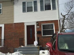 6826 Kenyon Dr, Alexandria, VA 22307
