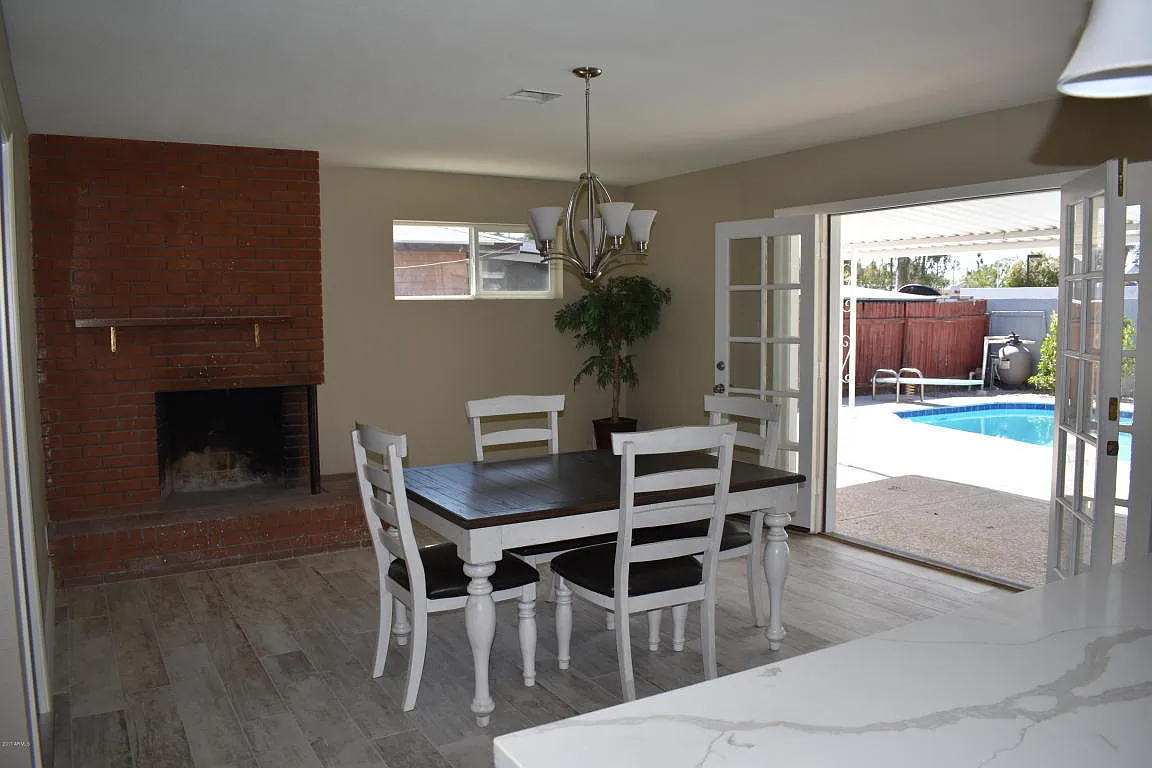4 bed, 1602 sqft, $3,800 — Photo 1