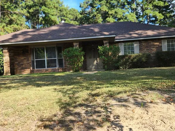 4210 Aspen Ct, Pineville, LA 71360