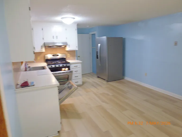 32 Peaslee Ter — Photo 15