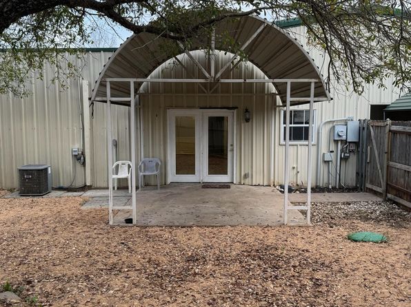 105 Lyndon Dr, Woodway, TX 76712