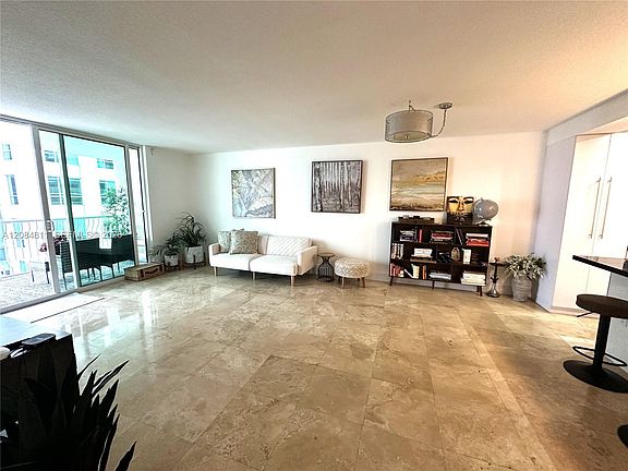 5th image of 1200 Brickell Bay Dr APT 3620