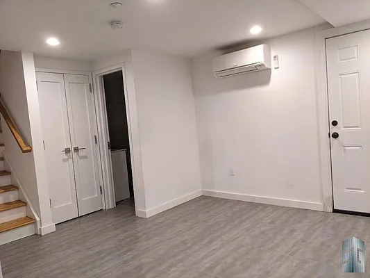 Rented by Skyline Group Real Estate | media 16