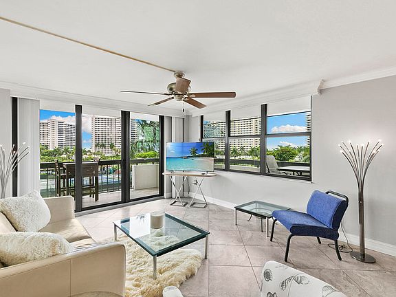 2nd image of 591 Seaview Ct APT 508
