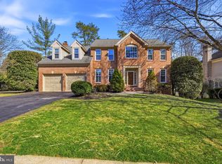 1800 Sunny Creek Cv, Vienna, VA 22182