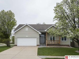 16951 Pierce St, Omaha, NE 68130