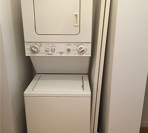 5th image of 4327 215th Pl