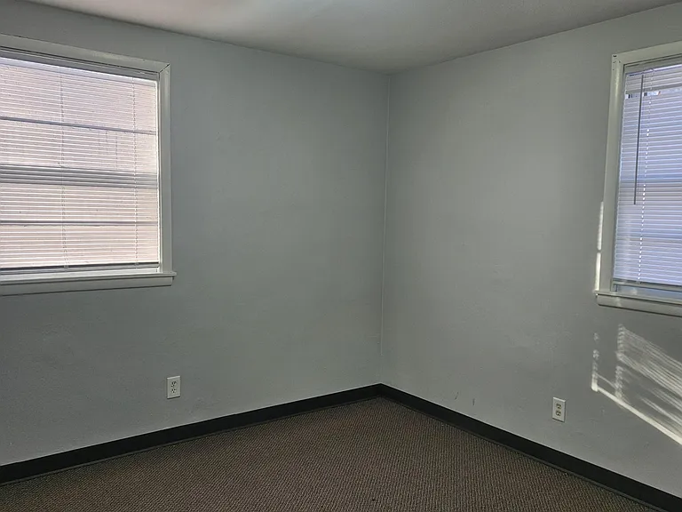 4525 4th Ave S #8 — Photo 11