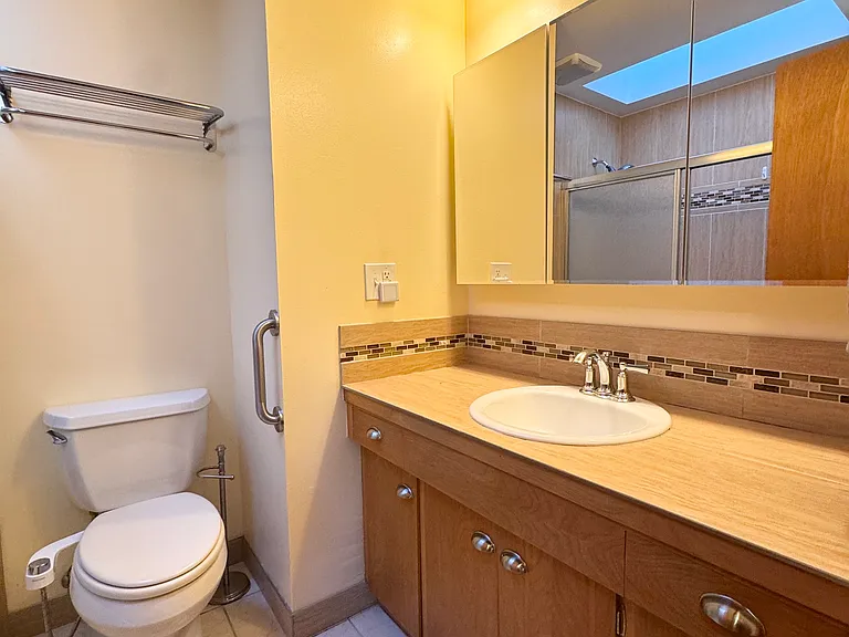 405 156th Pl NE — Photo 11