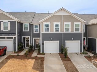17112 Carolina Hickory Dr, Huntersville, NC 28078