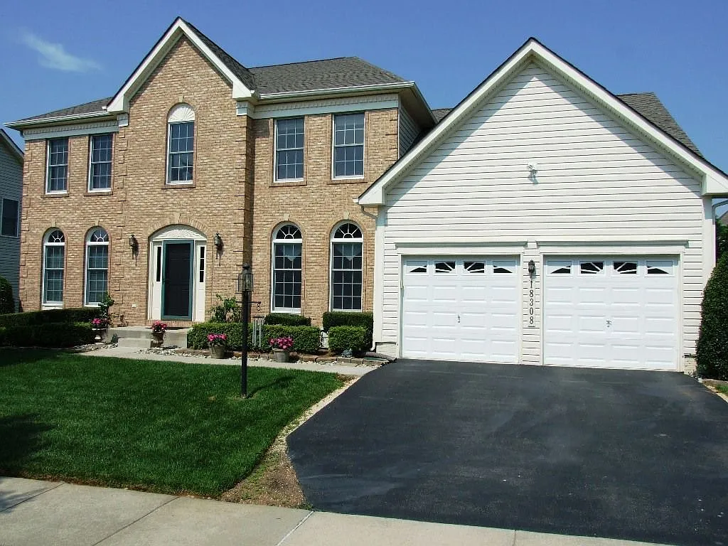 18308 Fable Dr photo 1