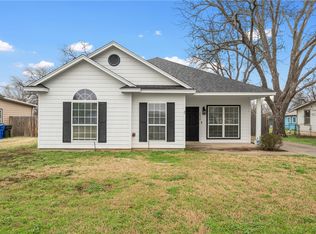 2924 S 3rd St, Waco, TX 76706