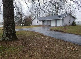 2055 New Columbia Rd, Campbellsville, KY 42718