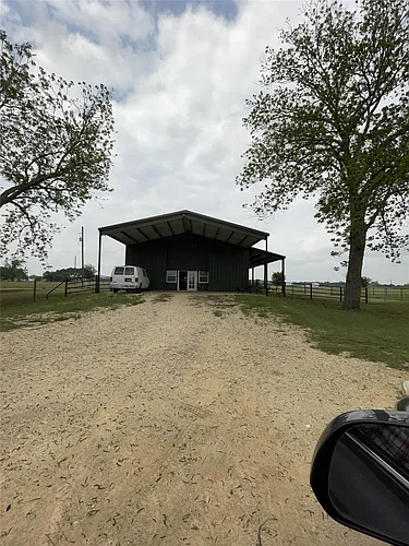 2426 County Road 231 Photo 1