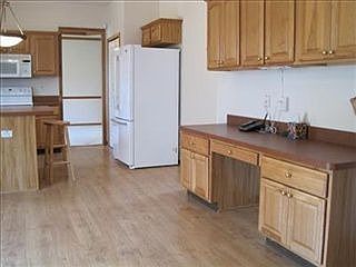 3rd image of 17485 Woodlawn Ct