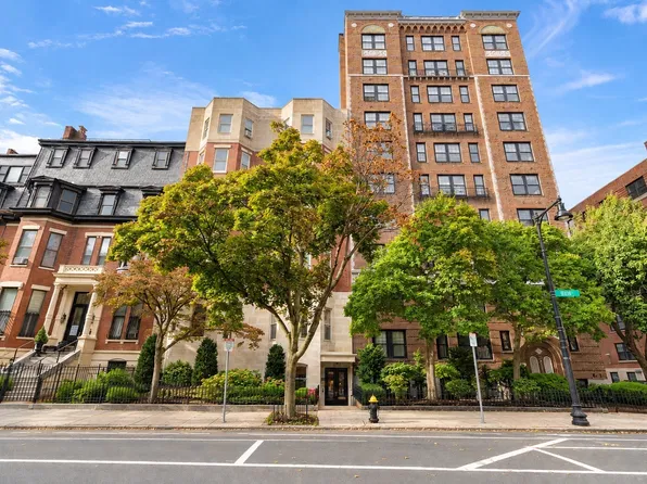 286 Beacon St APT 1, Boston, MA 02116