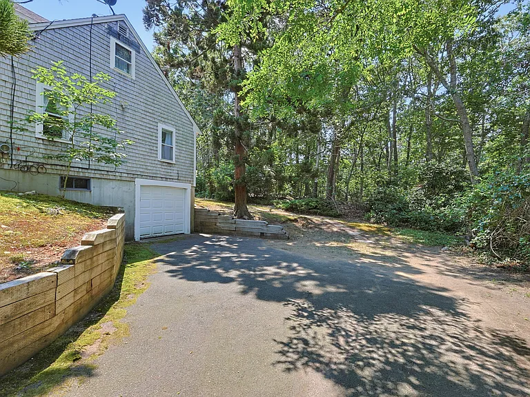 101 John Joseph Rd — Photo 34