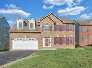 7530 New Barrens Ct, Roanoke, VA 24019
