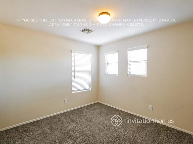 17325 N 185th Dr — Photo 14
