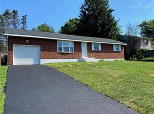 609 E Montgomery St, Allentown, PA 18103