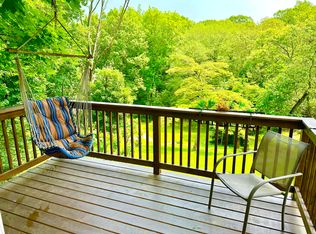 679 Long Ridge Rd #2, Stamford, CT 06902