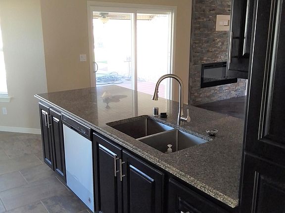 3rd image of 10111 Woodway Dr