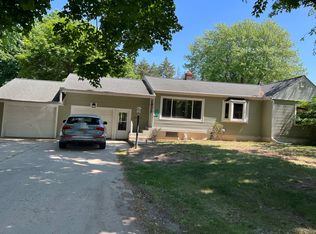 2531 Ashton Rd, Jackson, MI 49203