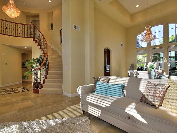 4th image of 2210 Winding Hills Ct